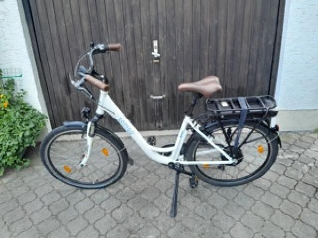 City-E-Bike  NCM Munich  26 Zoll Reifengröße, gebraucht - 1